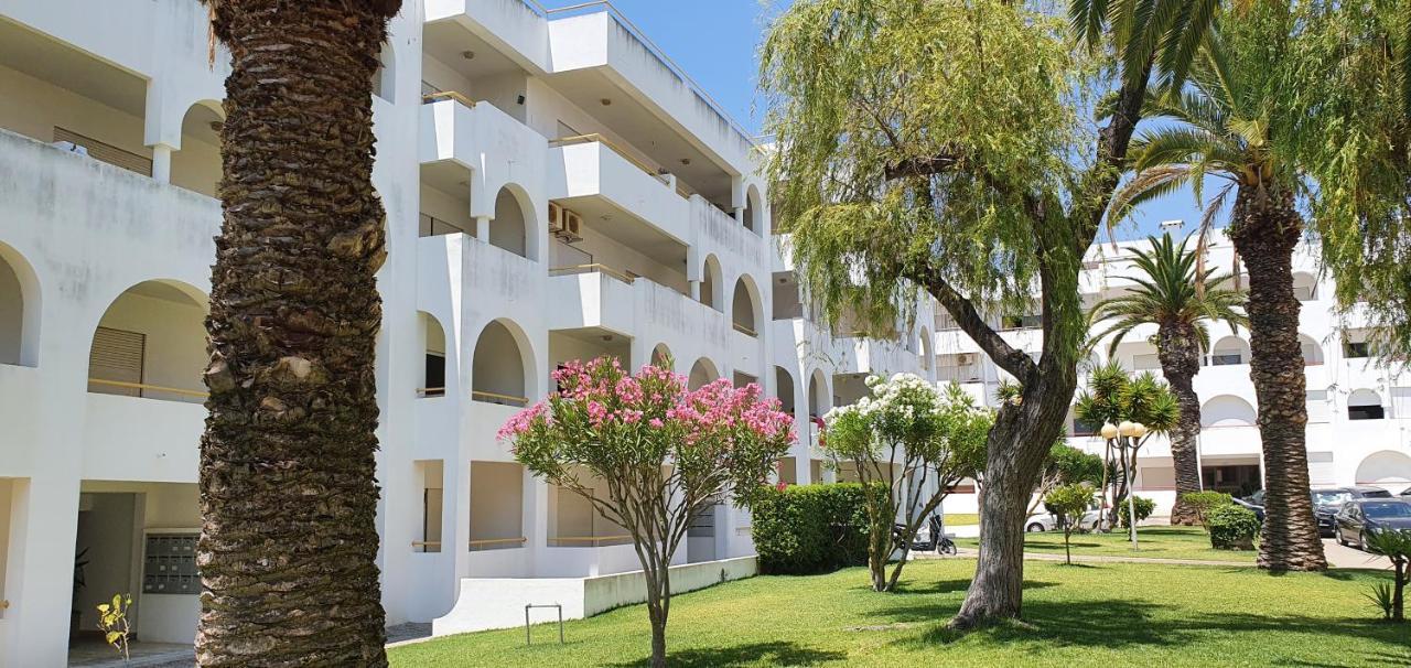 Casa Angela, 180M From The Beach Apartment Porches  Exterior photo